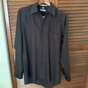 Black dress shirt. Good condition.